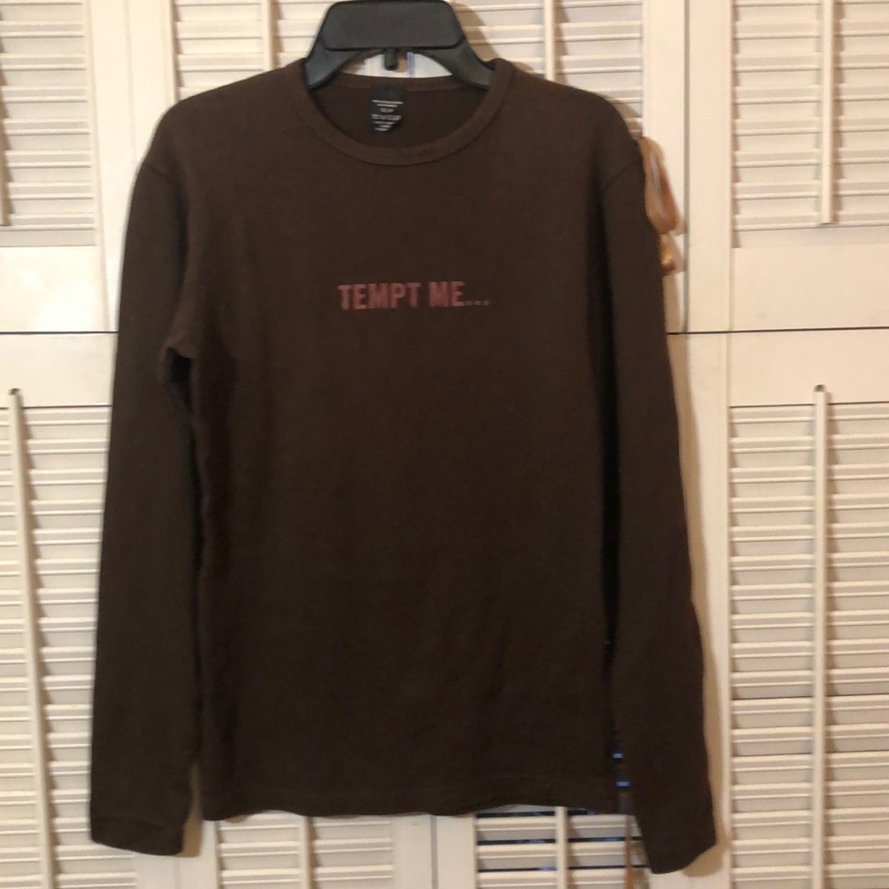MAC Cosmetics Tempt me shirt